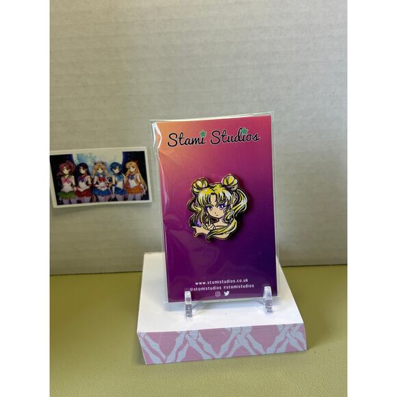 Stami Studios Sailor Moon Pin - Picture 1 of 10